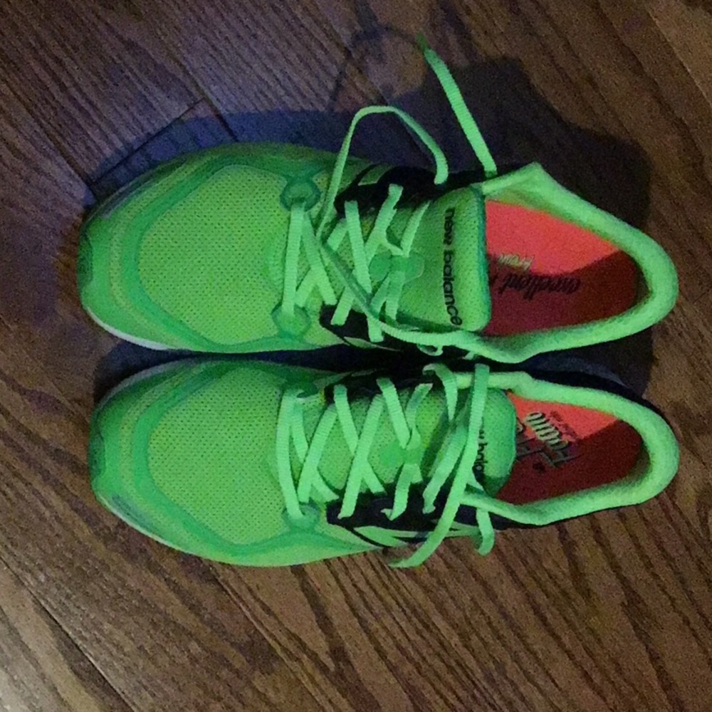 New Balance Neon Green Fresh Foam Zante Running Shoes Mens Size 11.5